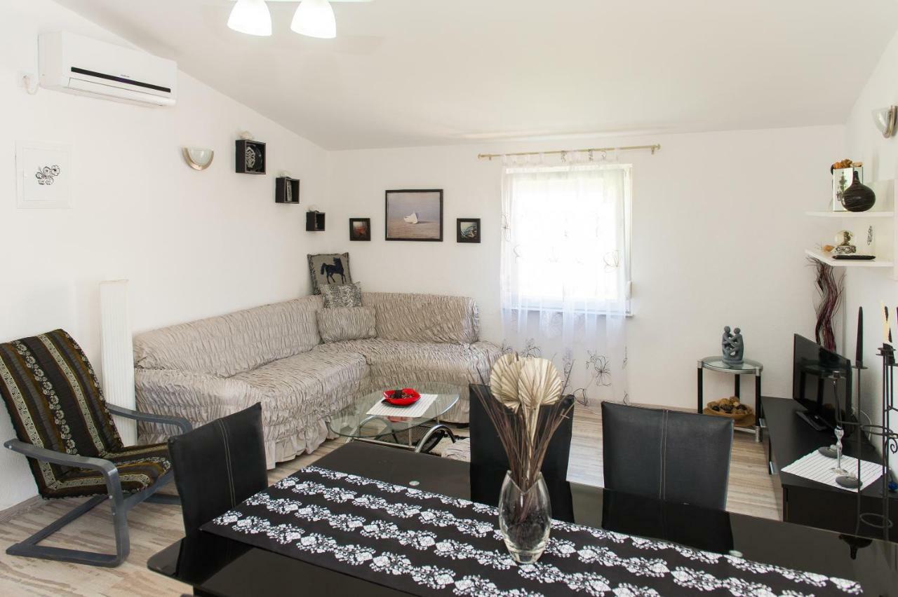 Apartment Ella Rogoznica  Εξωτερικό φωτογραφία