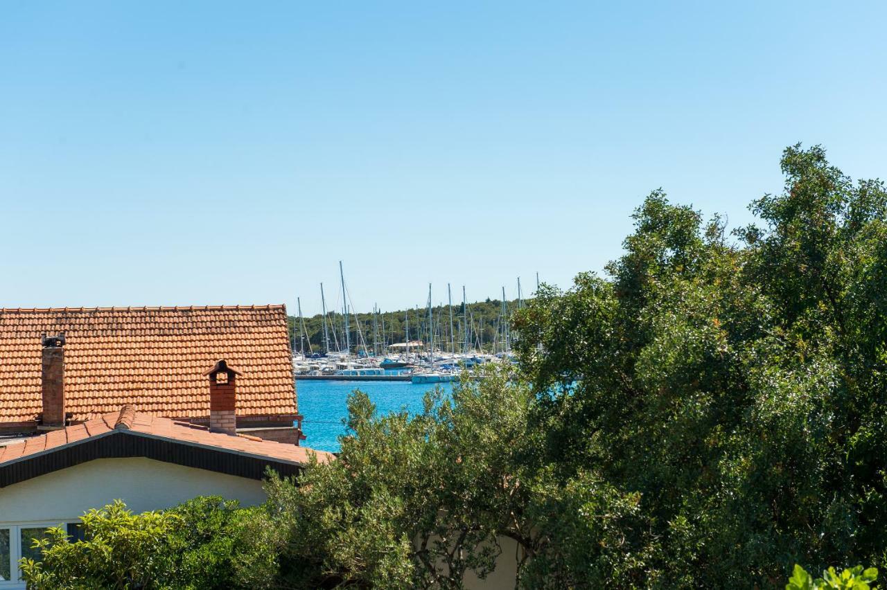 Apartment Ella Rogoznica  Εξωτερικό φωτογραφία